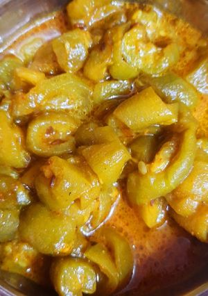 तोरई की सब्जी (turai ki sabzi recipe in Hindi) रेसिपी मुख्य फोटो