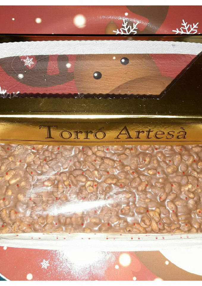 Una foto de Turrón de chocolate con leche y arroz inflado