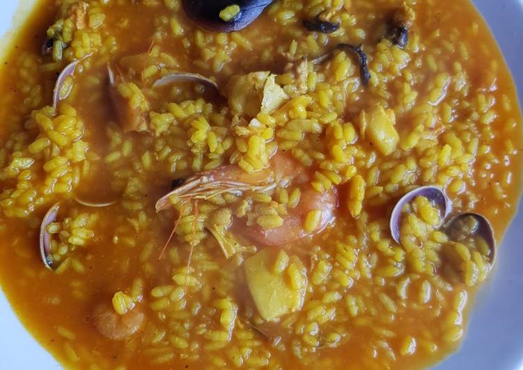 Arroz caldoso con marisco a mi gusto
