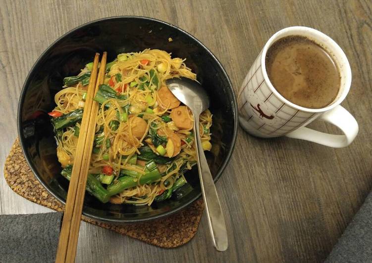 Resep Bihun goreng rasa kare pedas ala mak&#39;e deta, Enak