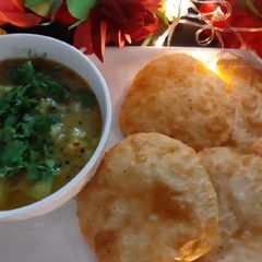 A picture of Kachori.