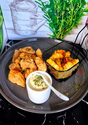 Une photo de Frites et nugget's de poulet au air fryer 😃
