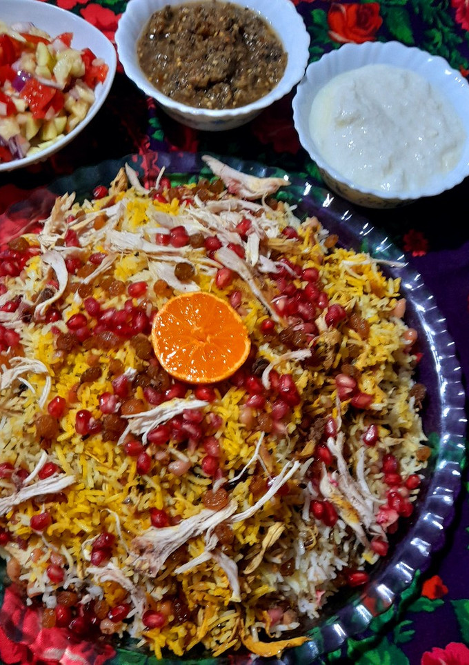 عکسی از دستور انار پلو شیرازی شام شب یلدا
