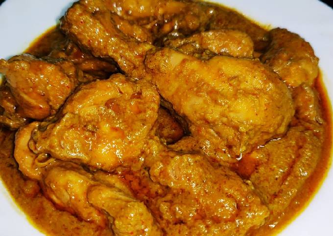 Kaju murgh masala