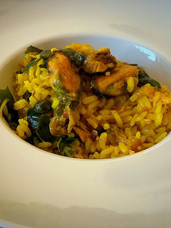 Una foto de Arroz marinero exprés