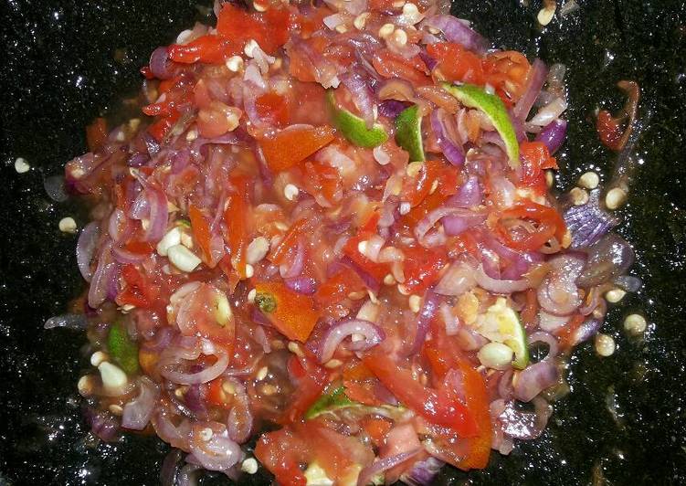 Langkah Mudah untuk Membuat Sambel bawang khas daerahku (Bima NTB) Anti Gagal