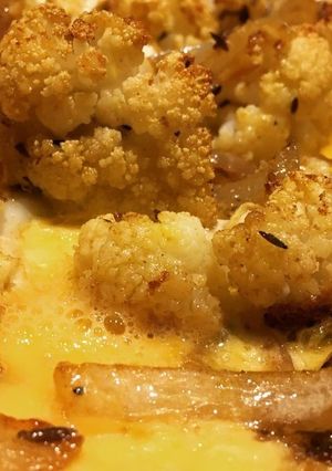 Une photo de Choux fleur rotis au four