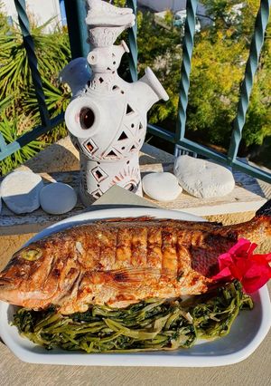 Φωτογραφία της συνταγής Ψάρι ψητό με χόρτα!! 🐠