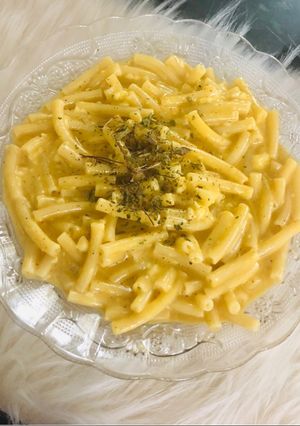صورة لوصفة مكرونة بصوص الجبن