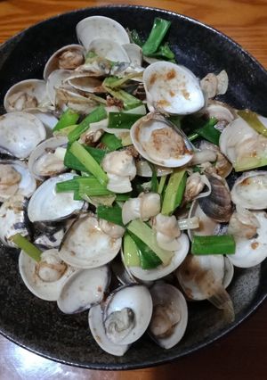 青蔥沙茶炒蛤蜊 的食譜成品照片