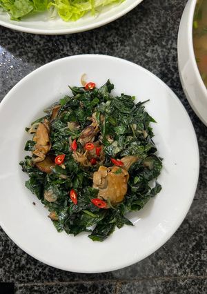 Hình của món Trai Xào Lá Lốt.
