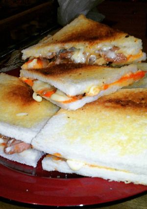 Foto resep Sandwich isi sosis mayo keju