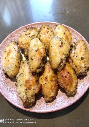 A picture of Oven Cook Wings.