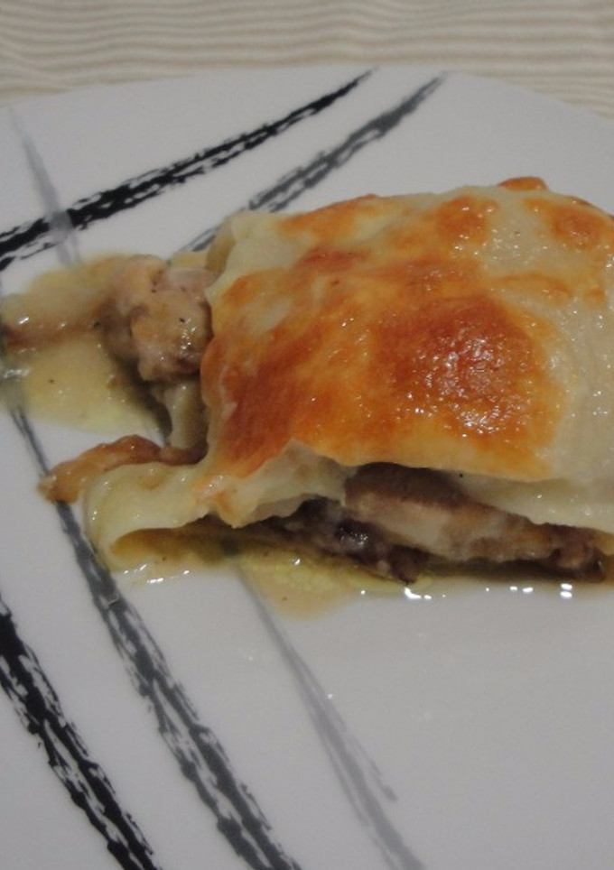Una foto de Lasaña de pollo y pera (Vídeo)