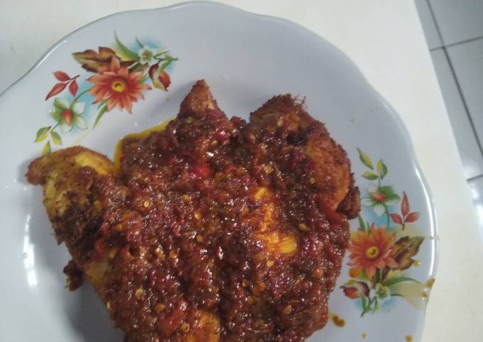 Ayam Penyet Sambal Terasi