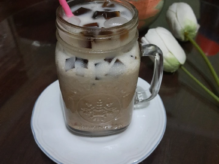 Langkah Gampang Membikin Resep Es Cappuccino Cincau ala-ala yang  Bikin Ketagihan Anti Ribet, Lezat Sekali