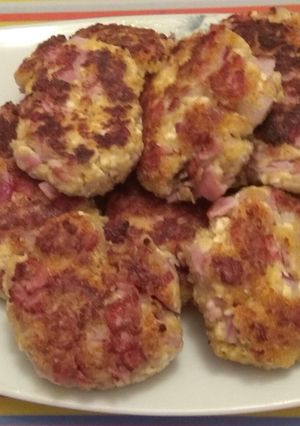 Túrós-sonkás zabpehely-puffancs recept fotója
