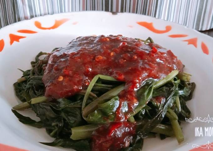 Rujak kangkung