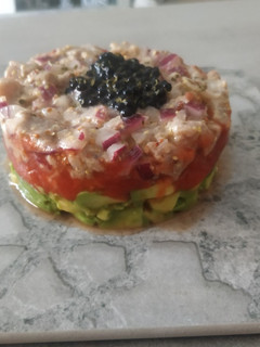 Una foto de Tartar de atún