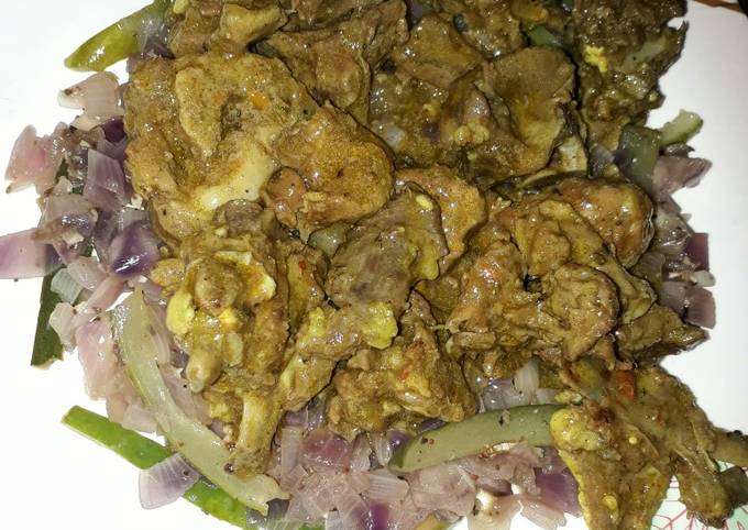 Simple Way to Prepare Favorite Sauteed beef with caramalised onion