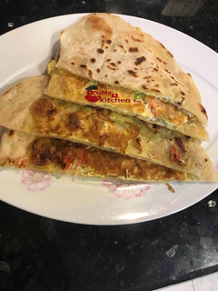 A picture of Egg paratha.