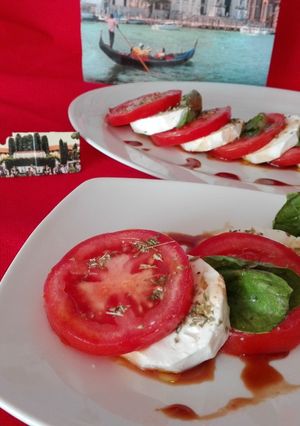 Una foto de Ensalada caprese