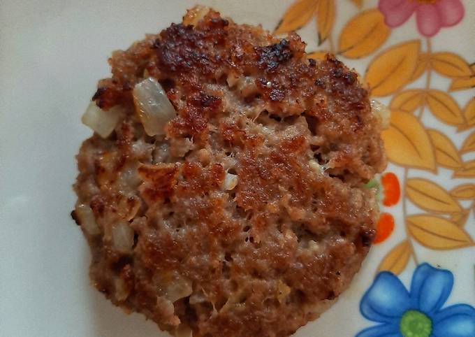 Cara Gampang Menyiapkan Beef Burger Patty, Lezat