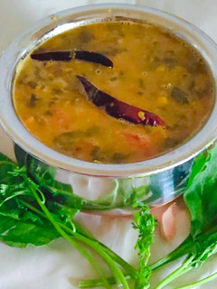 पालक दाल तड़का (palak dal tadka) रेसिपी मुख्य फोटो