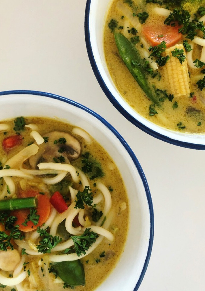 A picture of Curry Noodle Soup.
