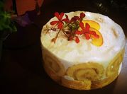 Una foto de charlotte de frutas