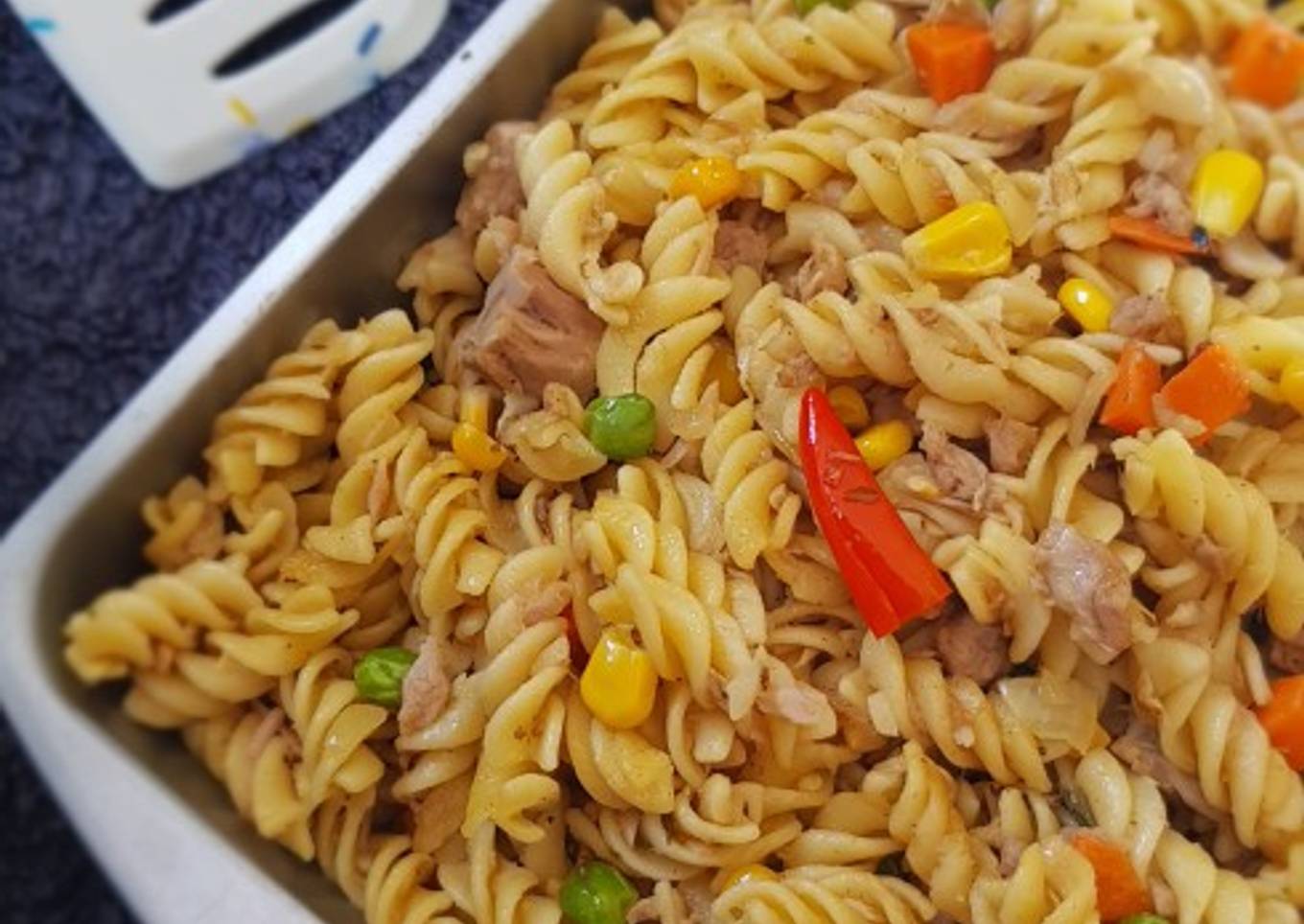 Tuna Flakes Spirals (Spiral Pasta)