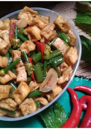 Foto resep Tumis Tahu Bunga Bawang (Pedas-Manis)