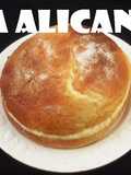 Toña alicantina (rellena de crema pastelera)