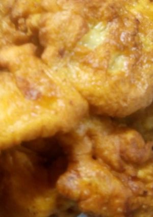 Csirkefalatok krémsajtos bundában recept fotója