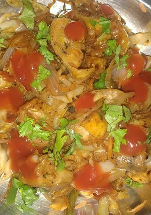 રોટી ચાઇનીઝ રોલ (Roti Chinese Roll Recipe In Gujarati) રેસીપી મુખ્ય ફોટો