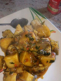 A picture of Porriage yam with Titus fish.