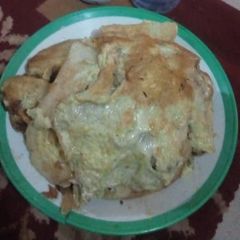 A picture of Fried yam and fry egg.