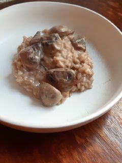 Une photo de Risotto au vin rouge