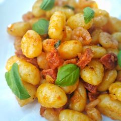 Gnocchi With Prawns & Chorizo A picture of Gnocchi With Prawns & Chorizo.