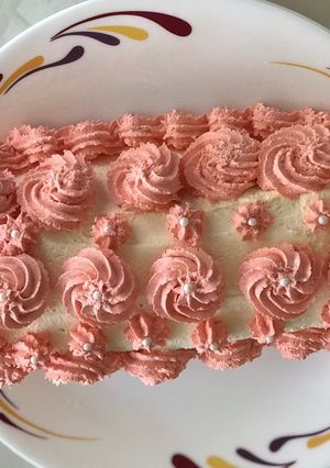 A picture of Ginger biscuit log cake.