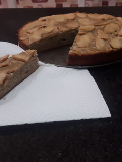 Una foto de Torta de manzana sin tacc, harina de sorgo, light