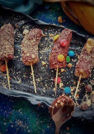 A picture of Banana popsicles.