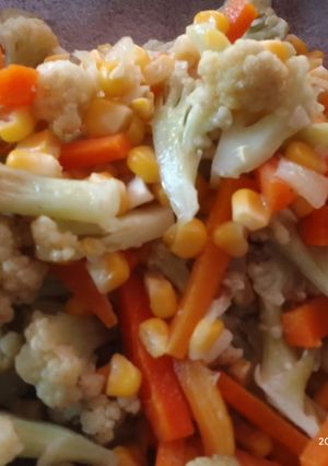 Foto resep Tumis kembang kol, wortel dan jagung manis
