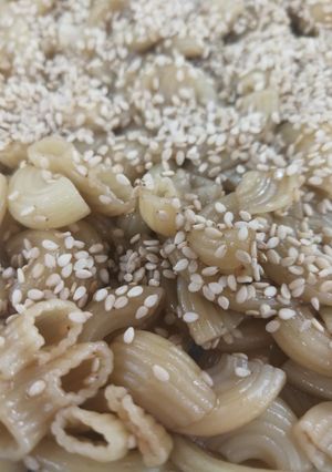 Una foto de Fideos agridulces😏