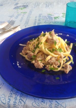 Foto di Scialatiello con funghi salsiccia e provola