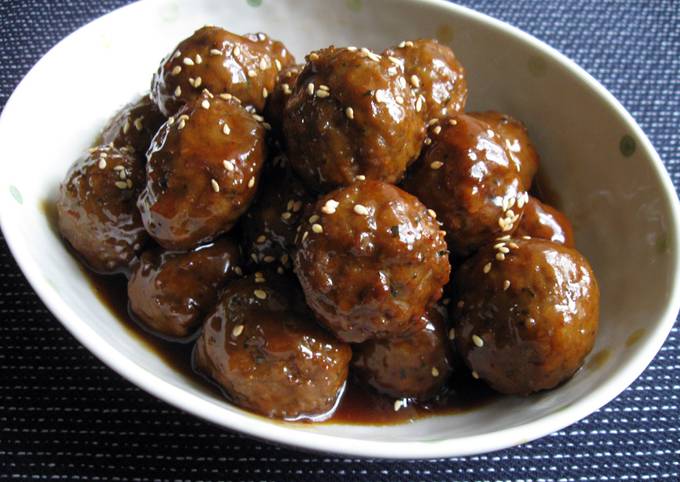 Super Quick Meatballs With Teriyaki Sauce