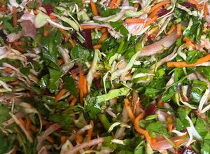 Una foto de Ensalada multicolor