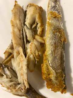 Una foto de Bacaladillas frescas en freidora de aire