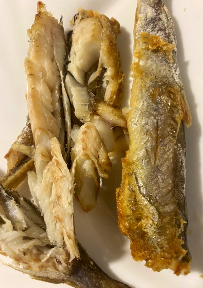 Una foto de Bacaladillas frescas en freidora de aire