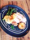 Petto di pollo al limone con salsa olandese